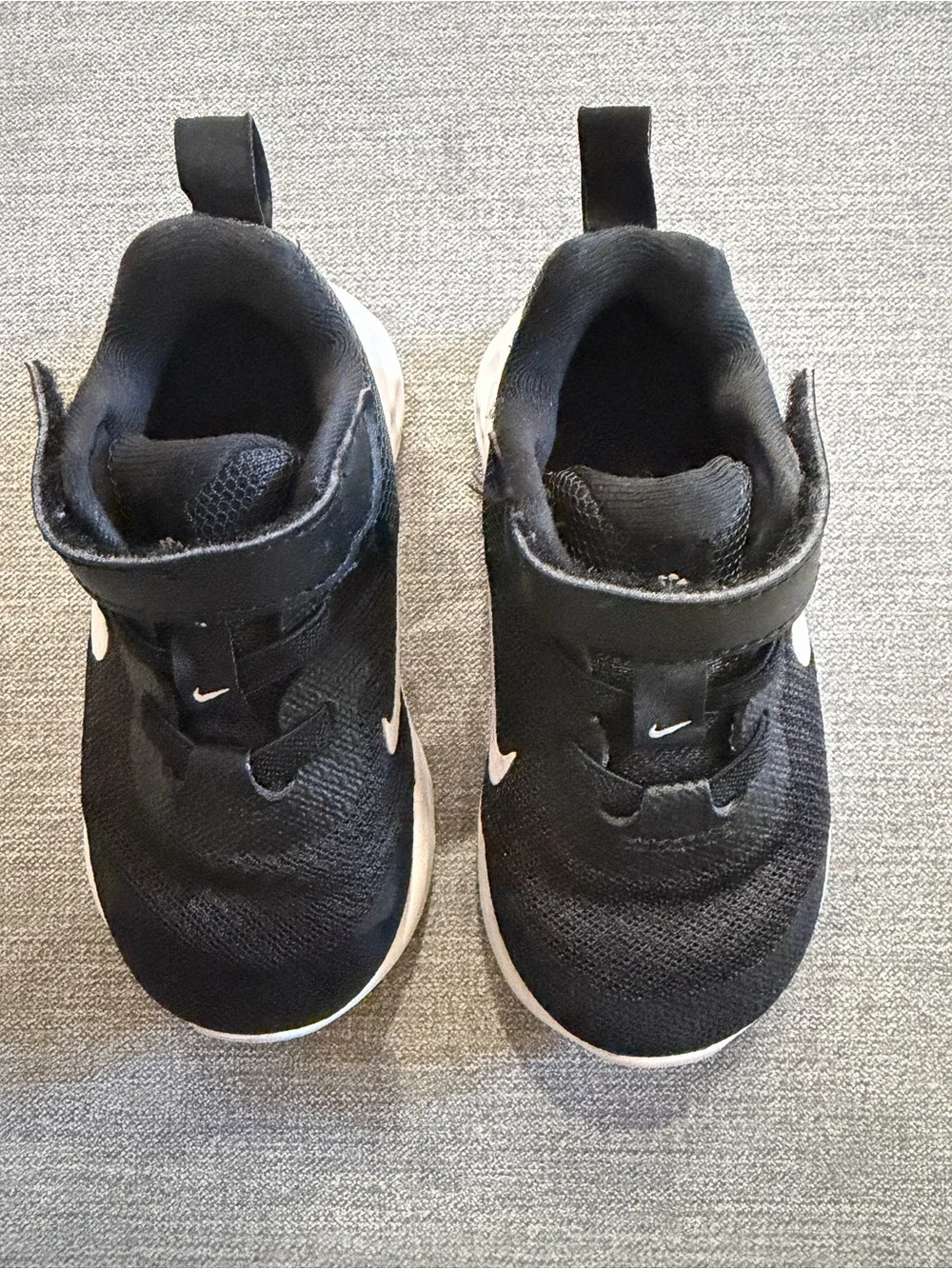 Nike Black and White Kids' Lightweight Sneakers